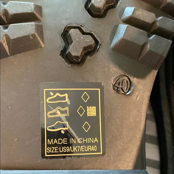 Qupid Black Loafers Timeless Slip-On Design - Picture 3 of 6